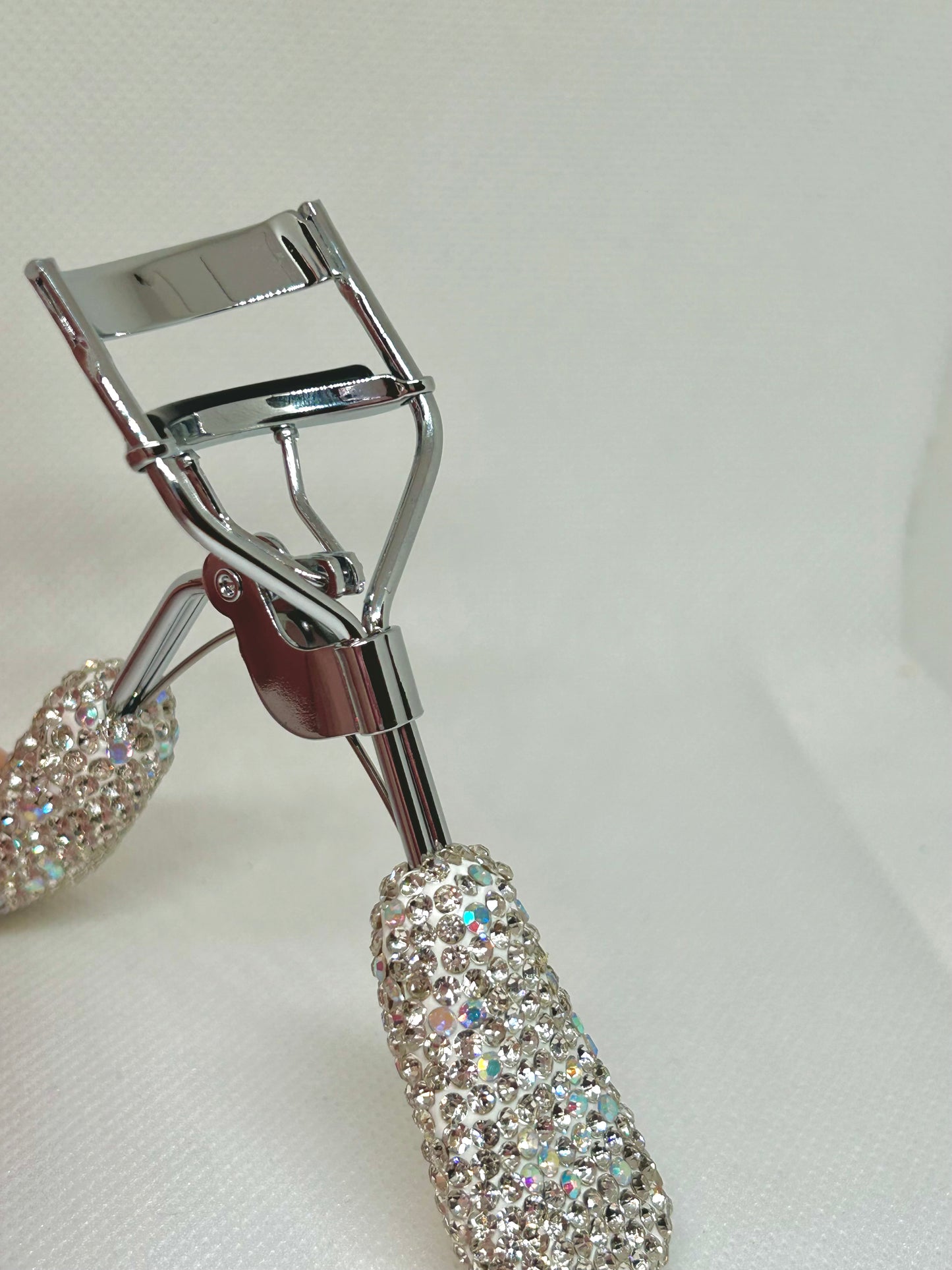 BLING EYELASH CURLER